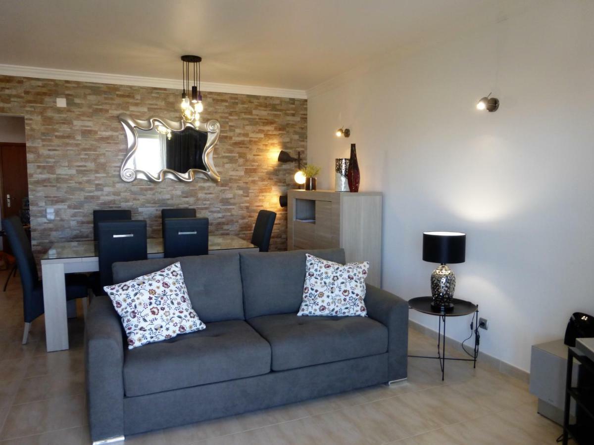 Lucas' House Apartment ลากอส ภายนอก รูปภาพ