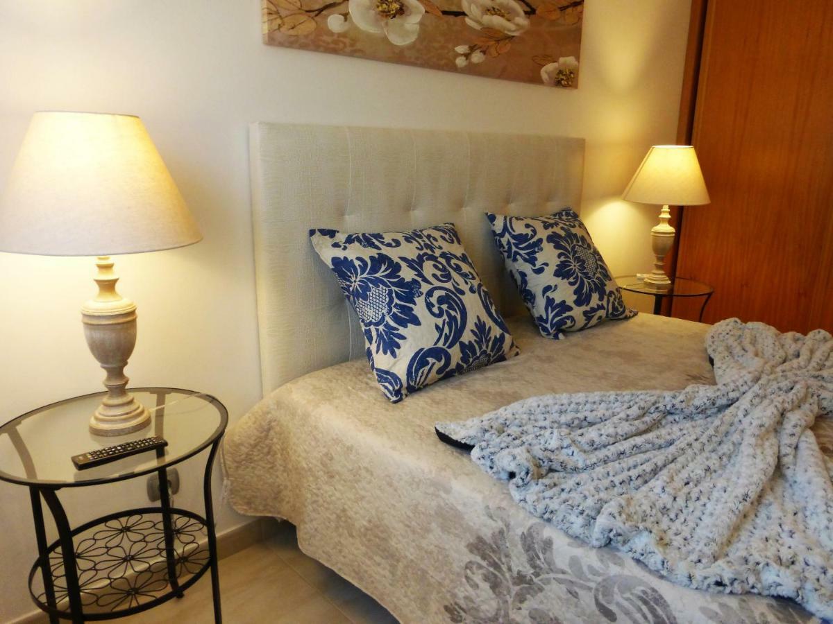 Lucas' House Apartment ลากอส ภายนอก รูปภาพ