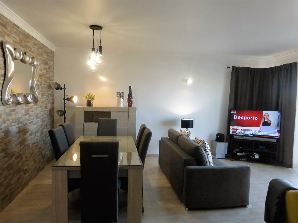 Lucas' House Apartment ลากอส ภายนอก รูปภาพ