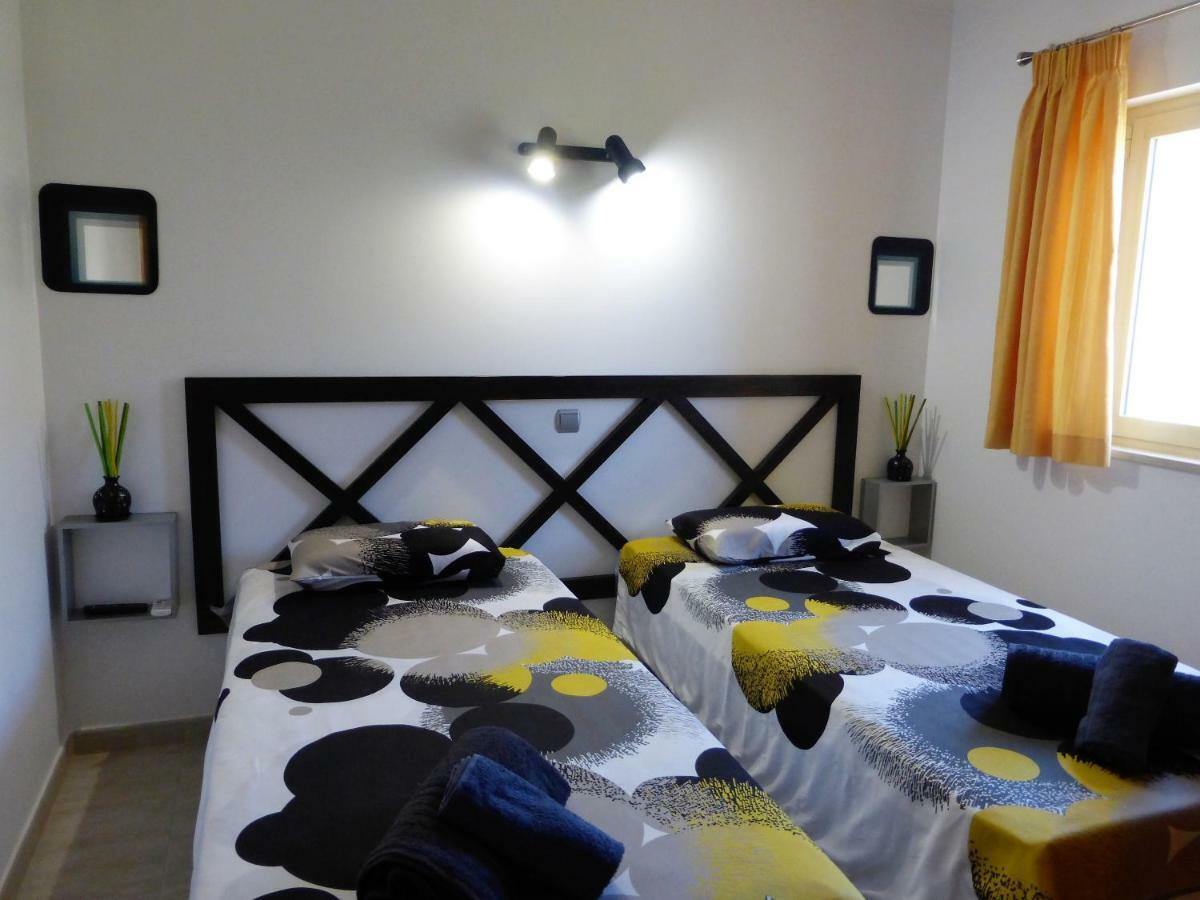 Lucas' House Apartment ลากอส ภายนอก รูปภาพ