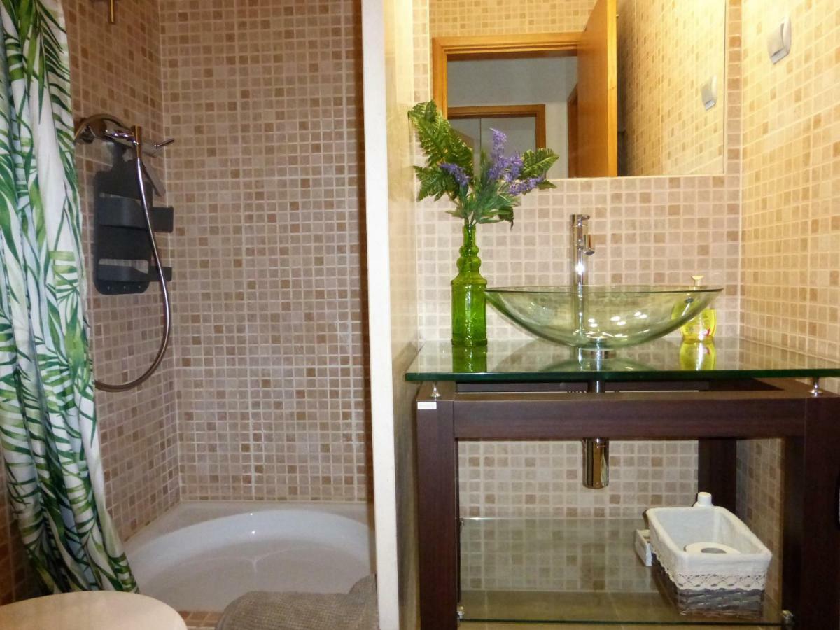 Lucas' House Apartment ลากอส ภายนอก รูปภาพ